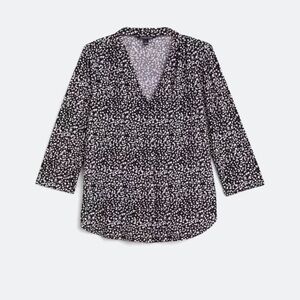 41 Hawthorn Gabrielle Stirch Fix Black and White Blouse